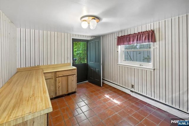 297 Genesee Avenue, Englewood, NJ 07631