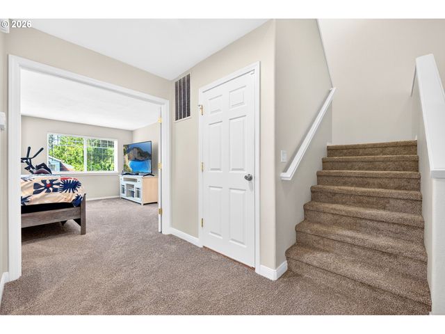 13190 Sw HIDDEN CREEK Pl, Portland, OR 97223