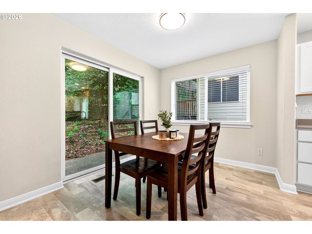 13190 Sw HIDDEN CREEK Pl, Portland, OR 97223