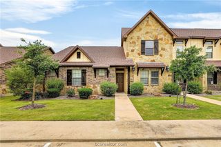 130 Armored Avenue, College Station, TX 77845