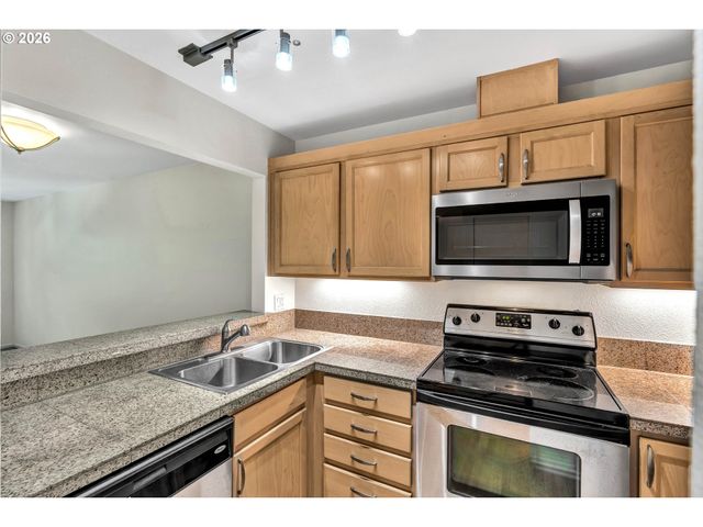 1500 Sw PARK Ave 306, Portland, OR 97201