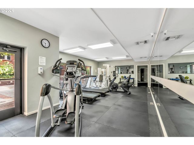 1500 Sw PARK Ave 306, Portland, OR 97201