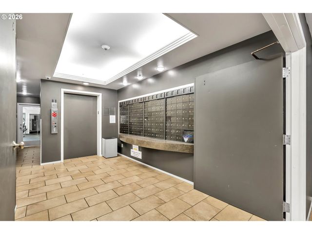 1500 Sw PARK Ave 306, Portland, OR 97201