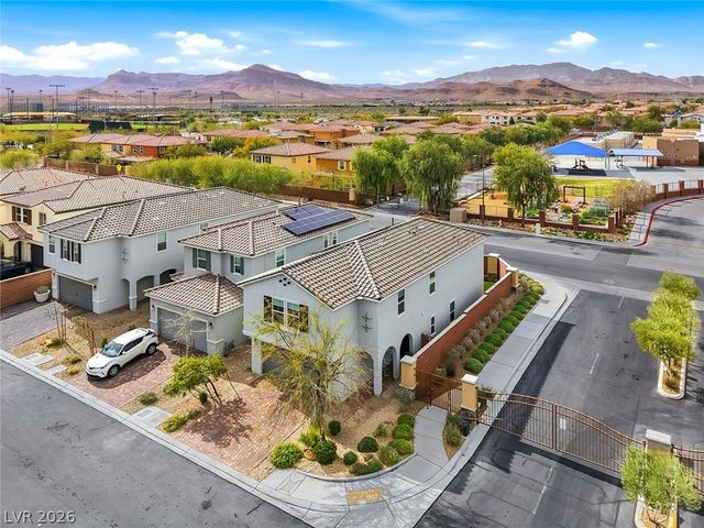 10035 San Floriano Street, Las Vegas, NV 89178