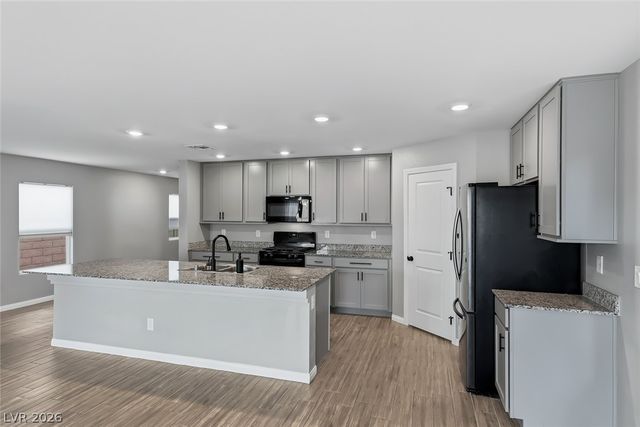 10035 San Floriano Street, Las Vegas, NV 89178