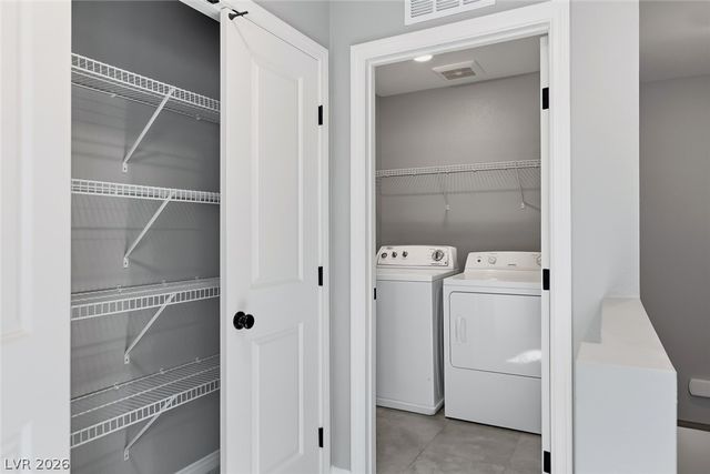 10035 San Floriano Street, Las Vegas, NV 89178