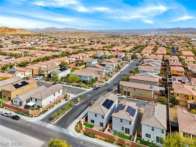 10035 San Floriano Street, Las Vegas, NV 89178