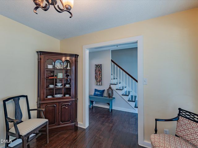 101 Oakwood Drive, Wake Forest, NC 27587