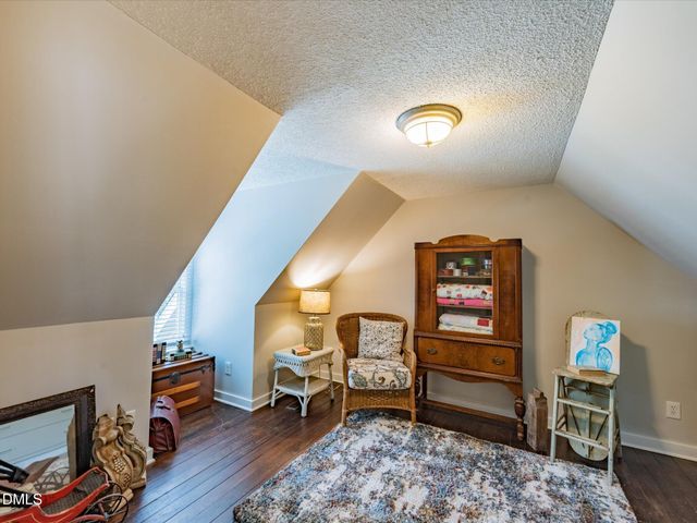 101 Oakwood Drive, Wake Forest, NC 27587