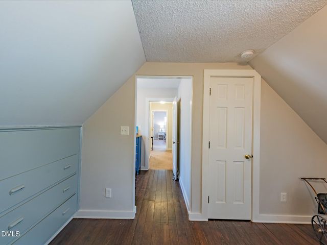 101 Oakwood Drive, Wake Forest, NC 27587