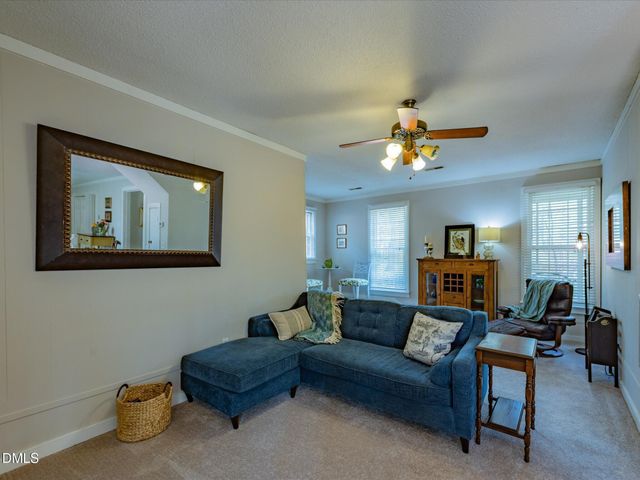 101 Oakwood Drive, Wake Forest, NC 27587