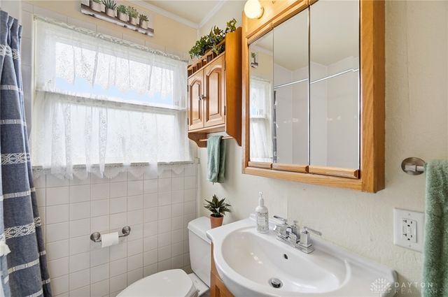 1611 Garwood Drive, Dayton, OH 45432