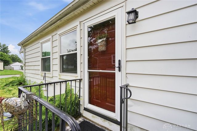 1611 Garwood Drive, Dayton, OH 45432