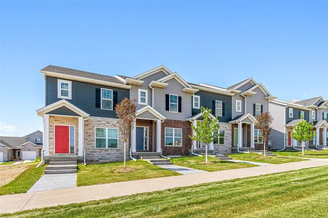 628 Catherine Drive, Tiffin, IA 52340