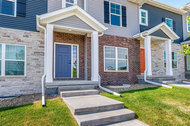 628 Catherine Drive, Tiffin, IA 52340