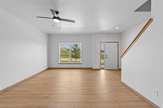628 Catherine Drive, Tiffin, IA 52340