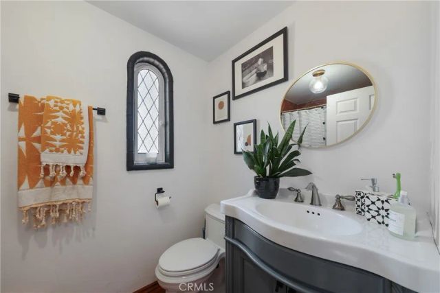 2642 Westminster Place, Costa Mesa, CA 92627