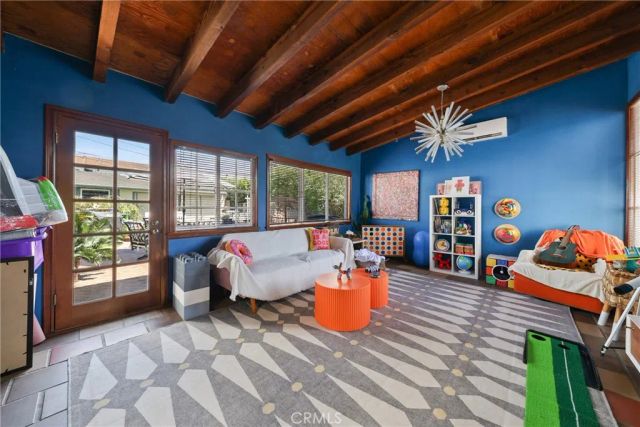 2642 Westminster Place, Costa Mesa, CA 92627