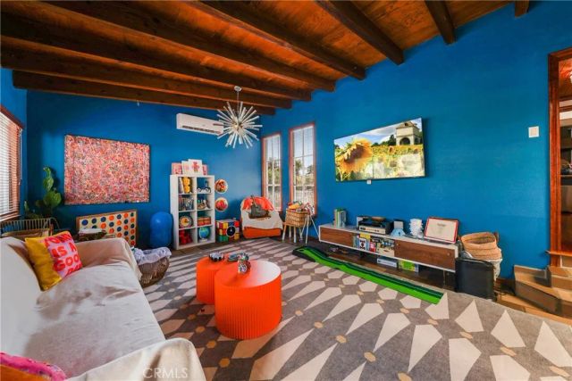 2642 Westminster Place, Costa Mesa, CA 92627