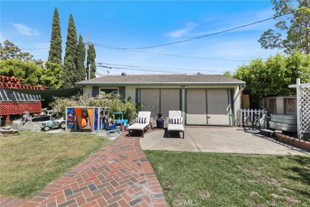 2642 Westminster Place, Costa Mesa, CA 92627