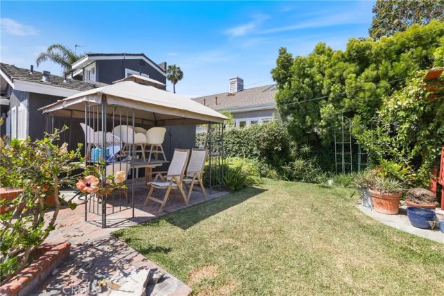 2642 Westminster Place, Costa Mesa, CA 92627