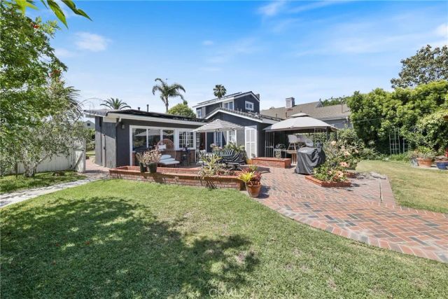 2642 Westminster Place, Costa Mesa, CA 92627
