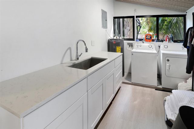 508 SW 13th Street, Fort Lauderdale, FL 33315