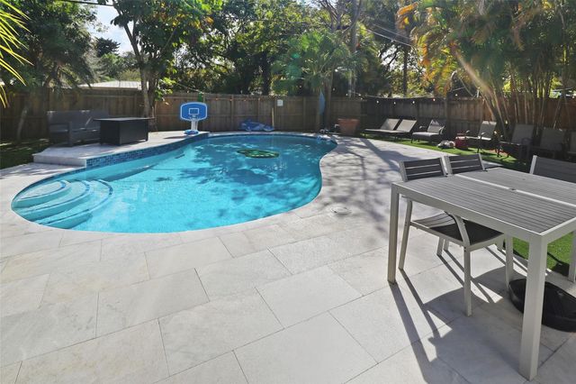 508 SW 13th Street, Fort Lauderdale, FL 33315