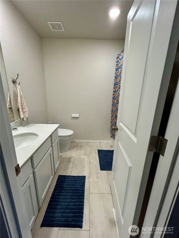1275 Etna Place SE, Port Orchard, WA 98366