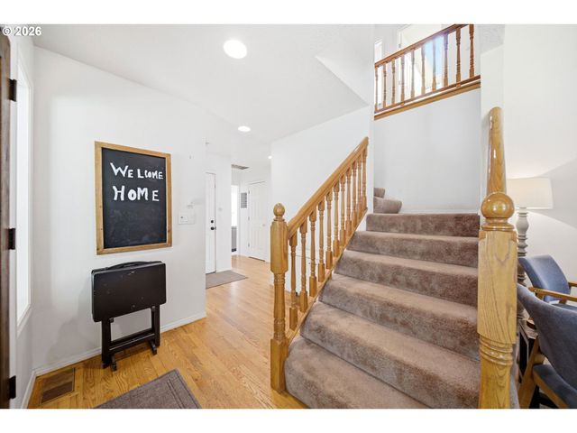 28908 Ne 58TH Cir, Camas, WA 98607