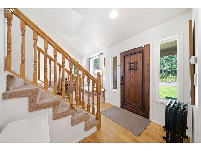 28908 Ne 58TH Cir, Camas, WA 98607