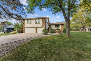 5900 S Wolff Court, Littleton, CO 80123