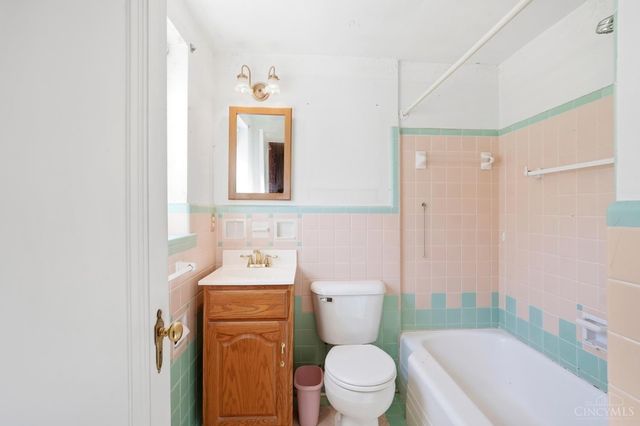 3131 Manning Avenue, Cincinnati, OH 45211