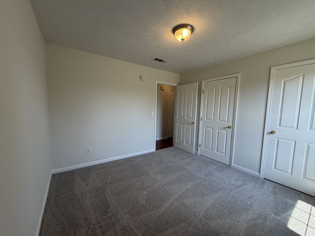 8018 Valencia Dr, Smyrna, TN 37167