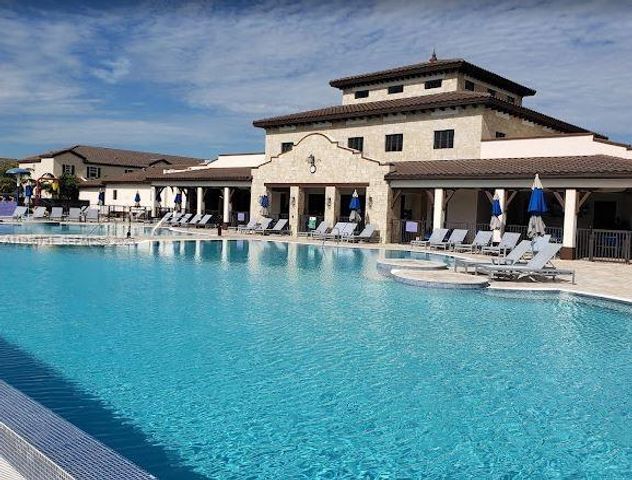 16789 SW 96th St, Miami, FL 33196