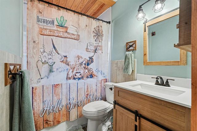 557 FLAME TREE DRIVE, Apollo Beach, FL 33572