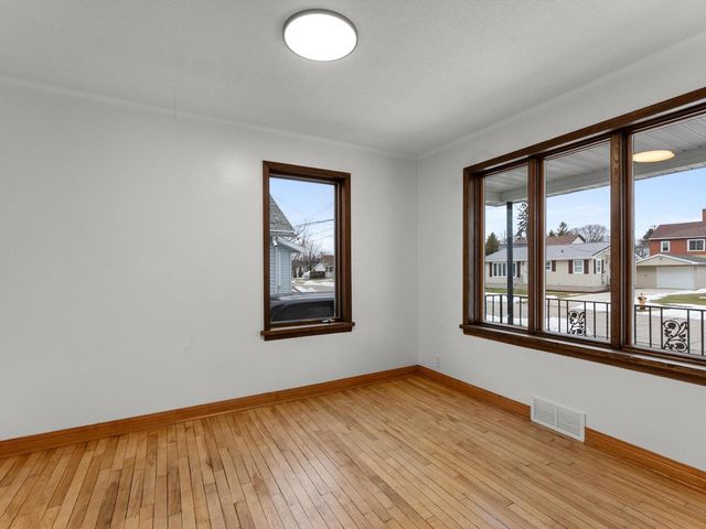 2323 9th PLACE, Two Rivers, WI 54241