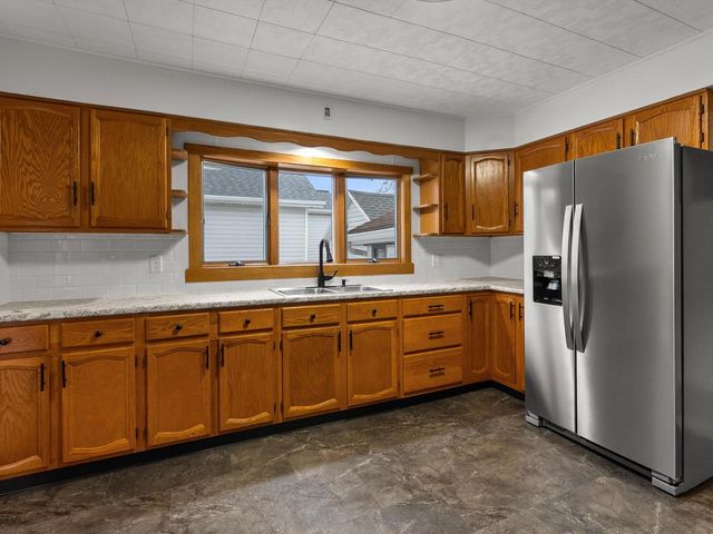 2323 9th PLACE, Two Rivers, WI 54241