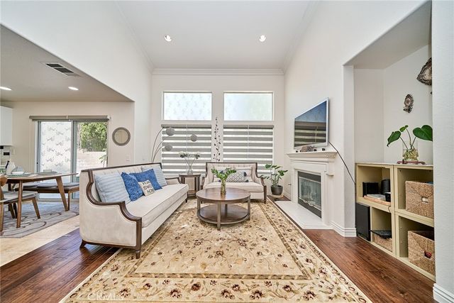 25437 Chisom Lane, Stevenson Ranch, CA 91381