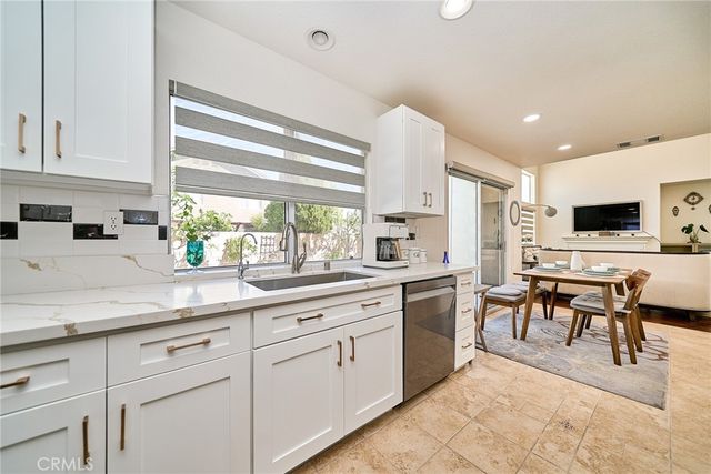 25437 Chisom Lane, Stevenson Ranch, CA 91381