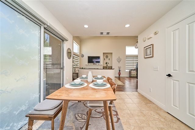 25437 Chisom Lane, Stevenson Ranch, CA 91381