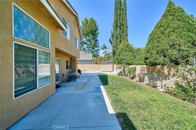 25437 Chisom Lane, Stevenson Ranch, CA 91381