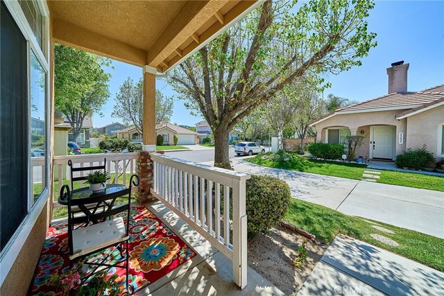 25437 Chisom Lane, Stevenson Ranch, CA 91381