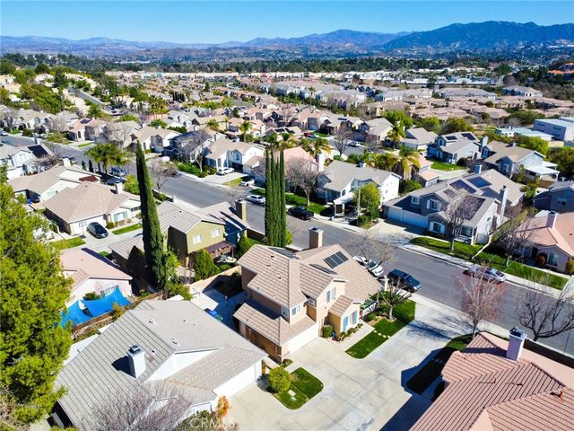 25437 Chisom Lane, Stevenson Ranch, CA 91381