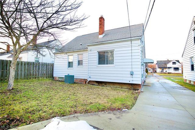 13410 Hathaway Road, Garfield Heights, OH 44125