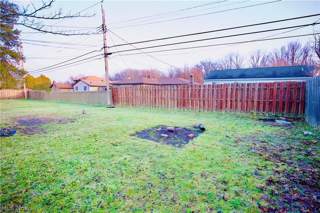 13410 Hathaway Road, Garfield Heights, OH 44125