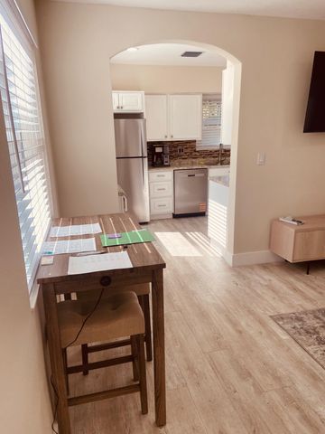 615 NE 2nd Avenue, Delray Beach, FL 33444