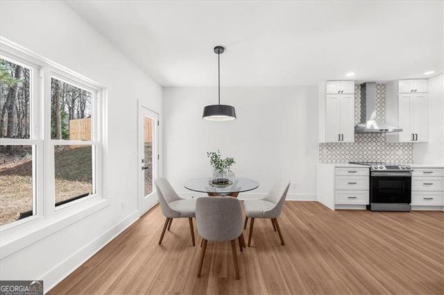 8136 Brookbend Drive, Douglasville, GA 30134