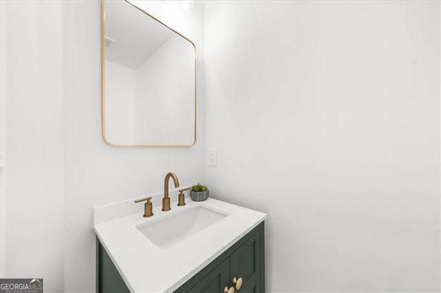 8136 Brookbend Drive, Douglasville, GA 30134