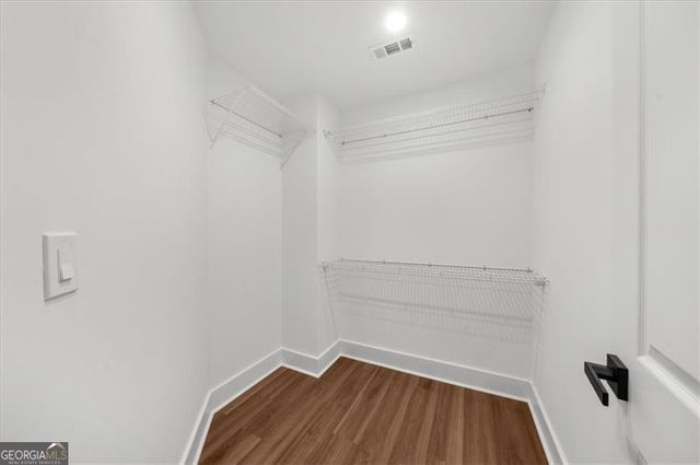 8136 Brookbend Drive, Douglasville, GA 30134